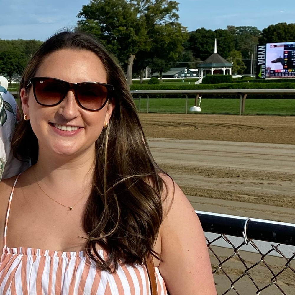 Meet your Posher, Marissa